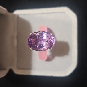 Rose De France Amethyst And Pink Jade Band Ring